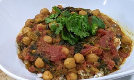 Chana Masala with Spinach