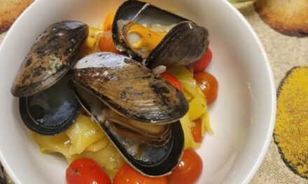 Zucchini Pasta with Mussels