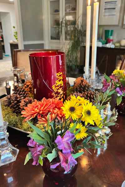 Holiday Tablescape Flowers