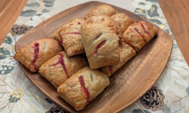 Easy Cranberry Hand Pies