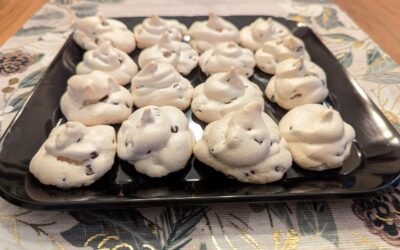 “Forgotten” Hot Chocolate Meringues