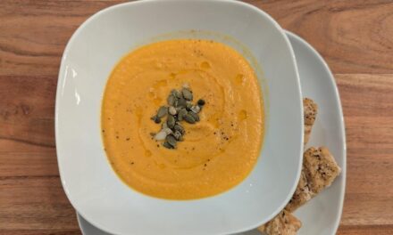 Curried Carrot and Coconut Soup